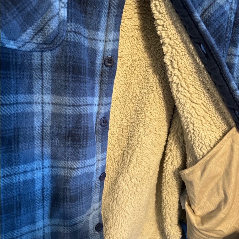 Weatherproof Men’s Sherpa-Lined Flannel Shacket |… - image 2